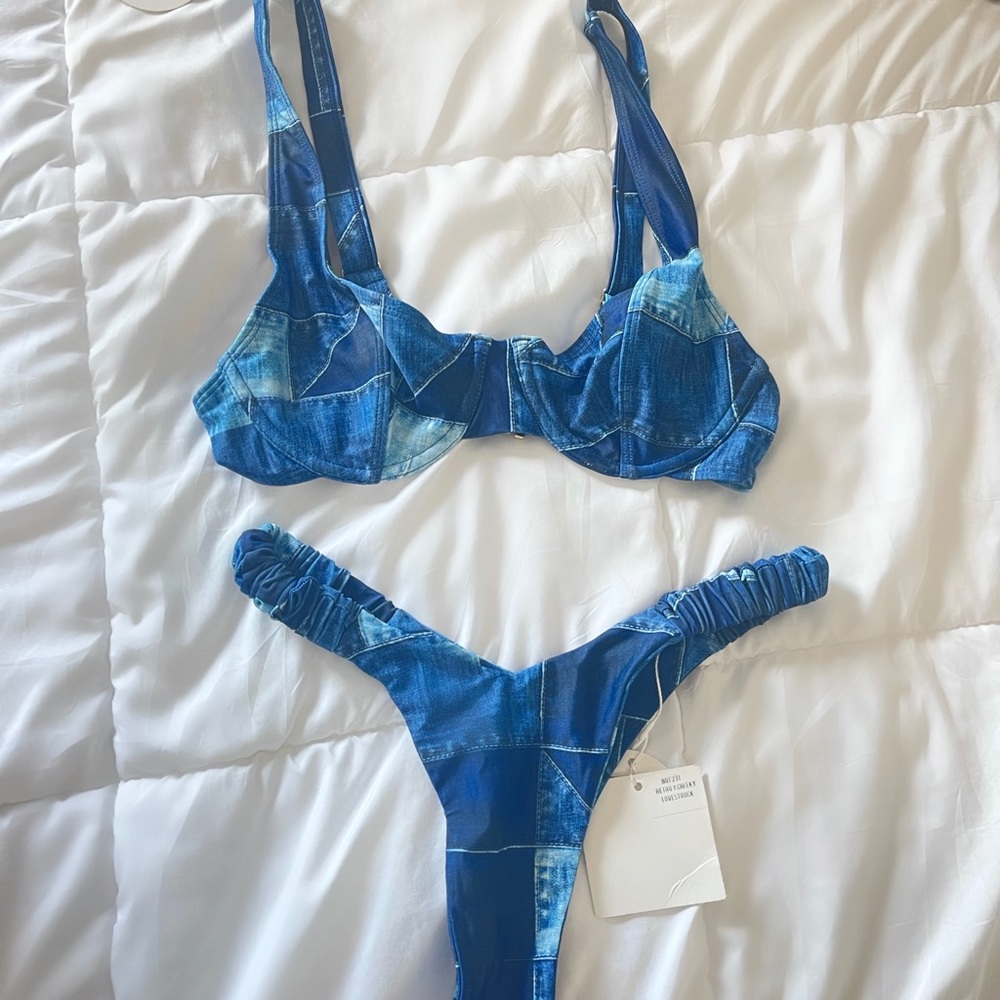 Kulani Kinis Bikini